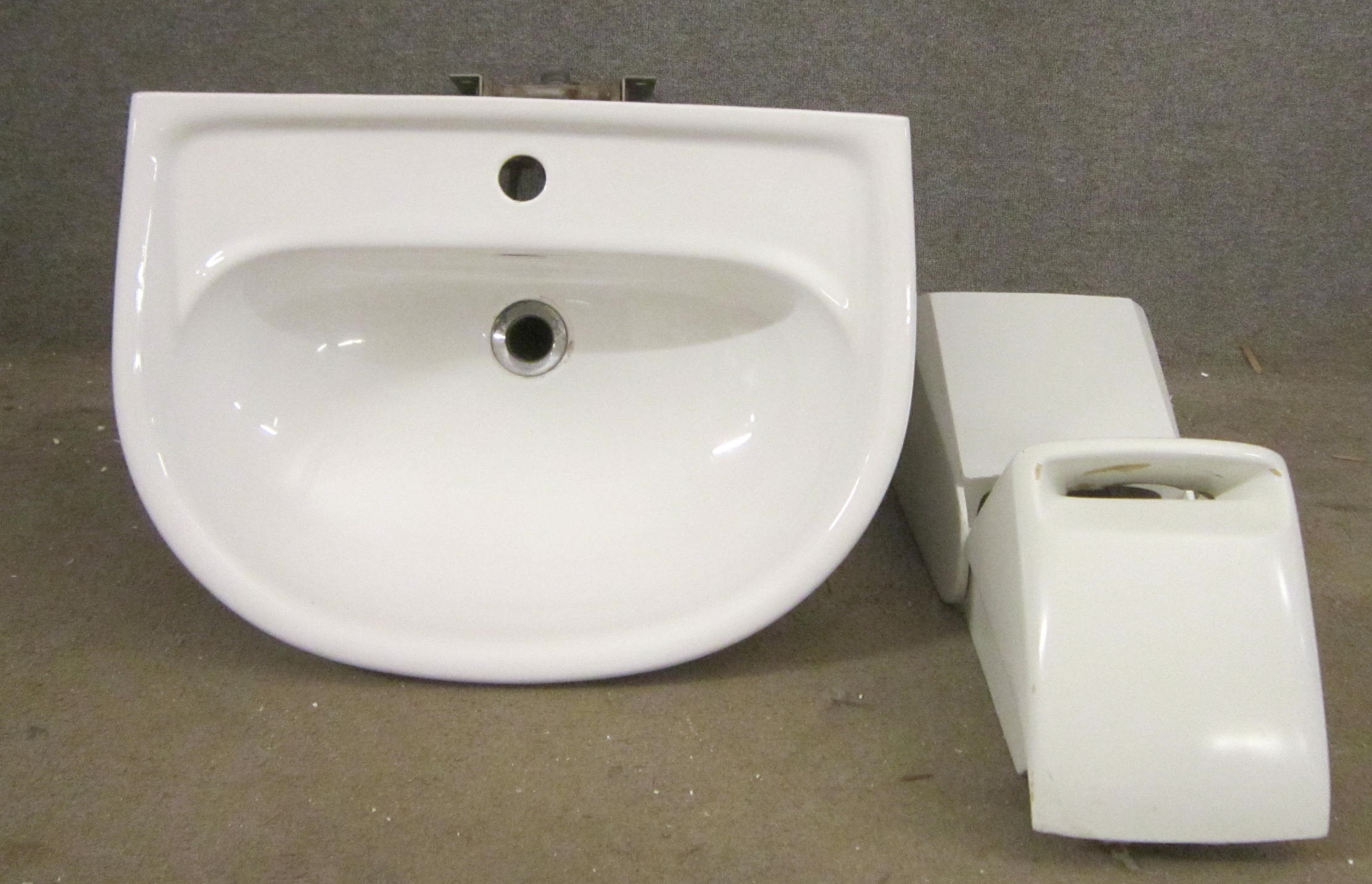 Waschbecken Barrierefrei Hohenverstellbar